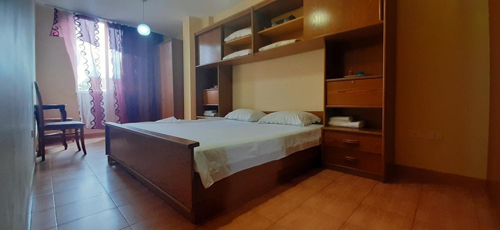 Enki'S Guesthouse 티라나 외부 사진