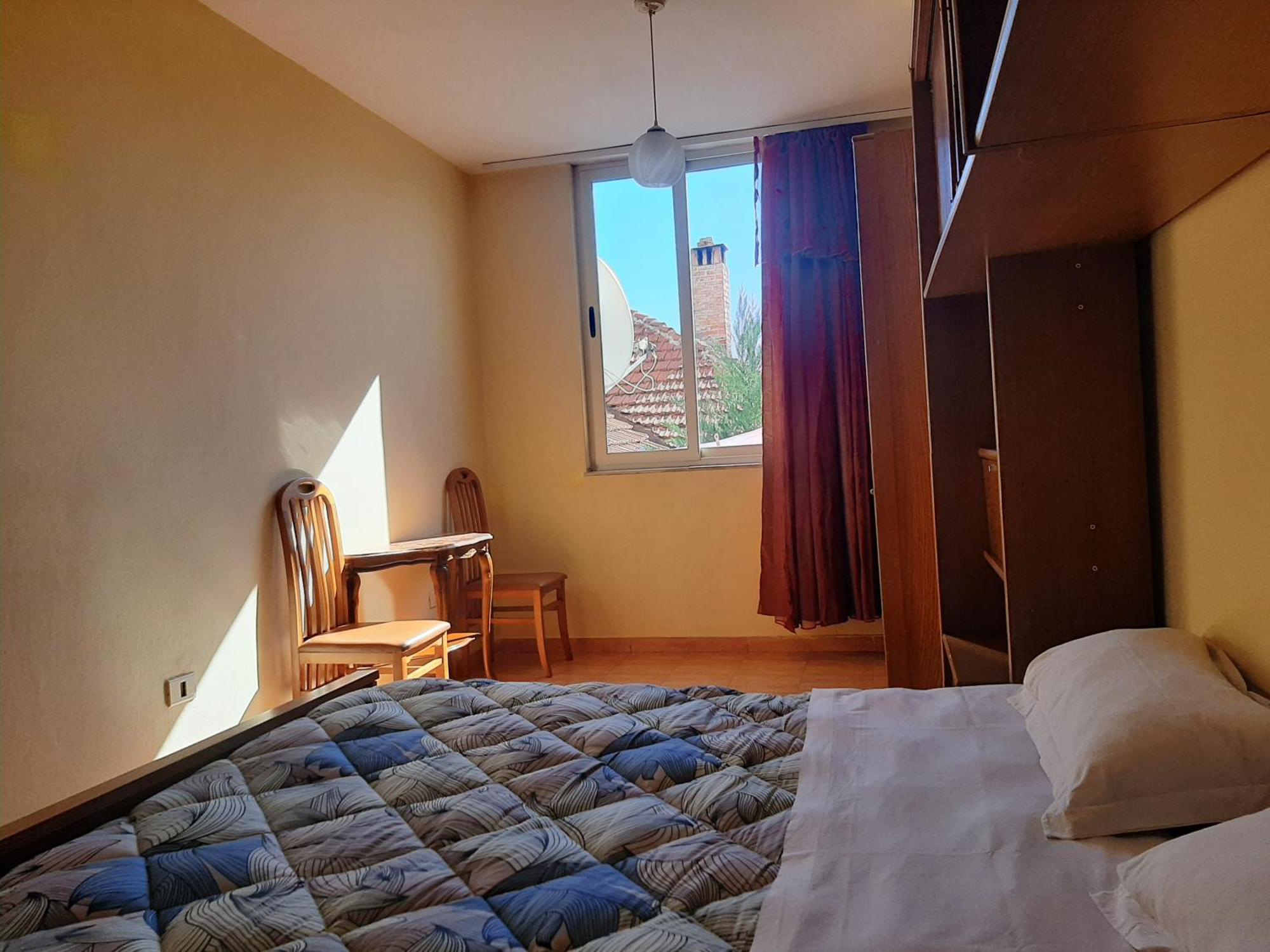 Enki'S Guesthouse 티라나 외부 사진