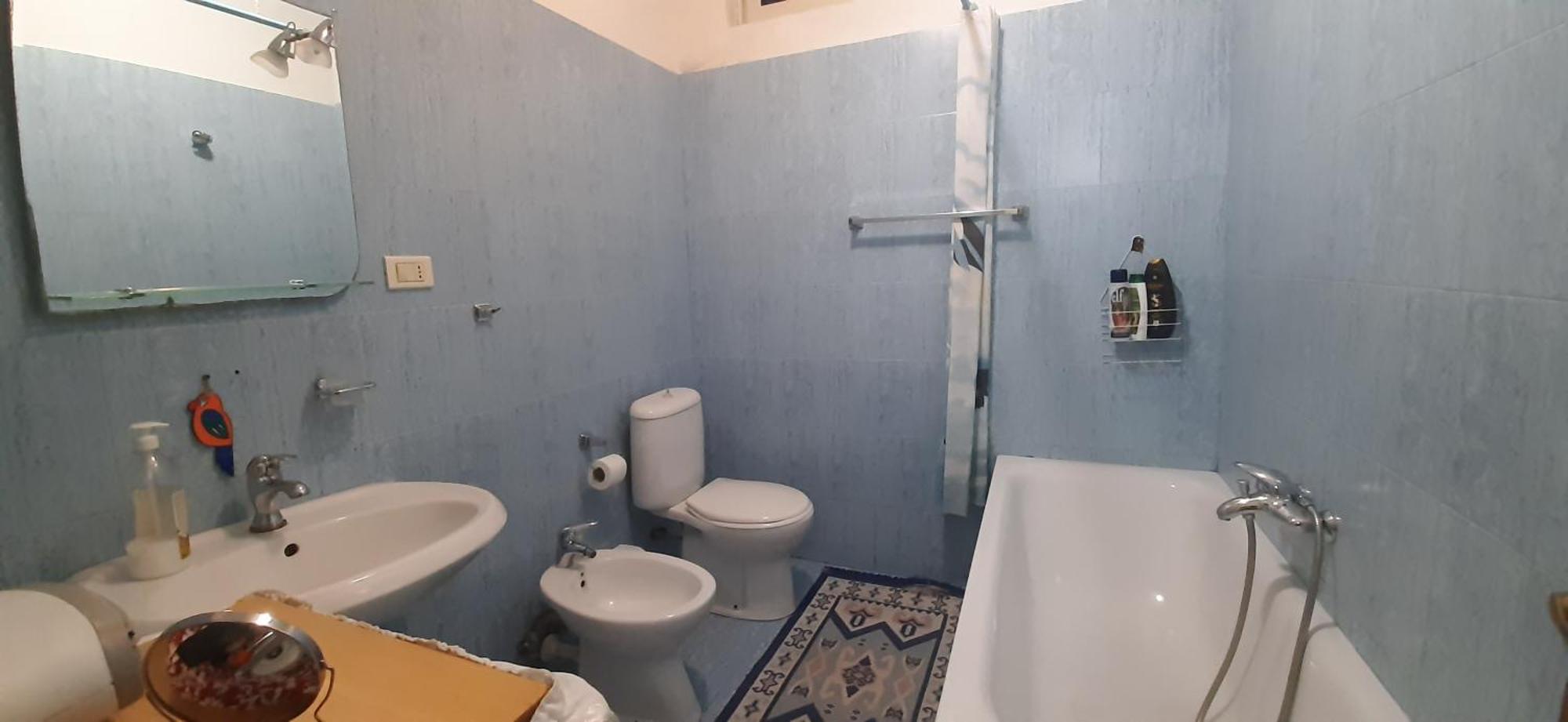 Enki'S Guesthouse 티라나 외부 사진