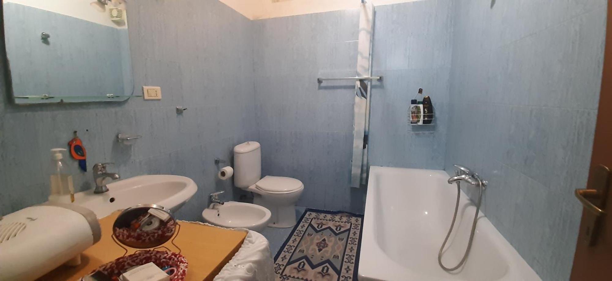 Enki'S Guesthouse 티라나 외부 사진
