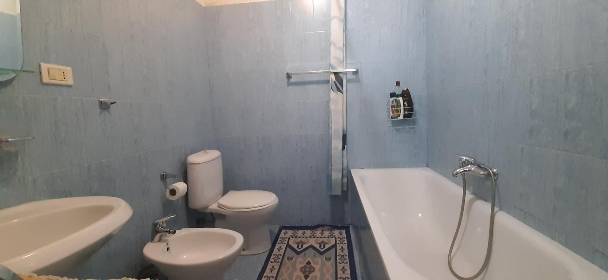 Enki'S Guesthouse 티라나 외부 사진